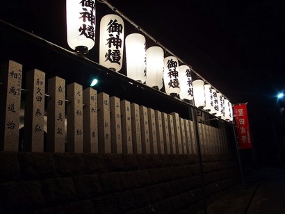 P1112768