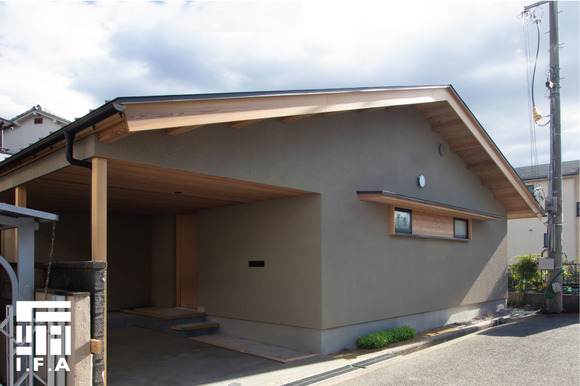 「交野・神宮寺の平屋」猫と暮らす、大屋根の終の棲家【タイムズ不動産】