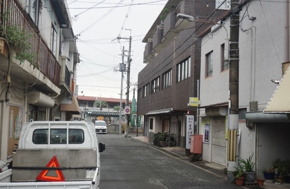 郡津駅前 ポスト-4