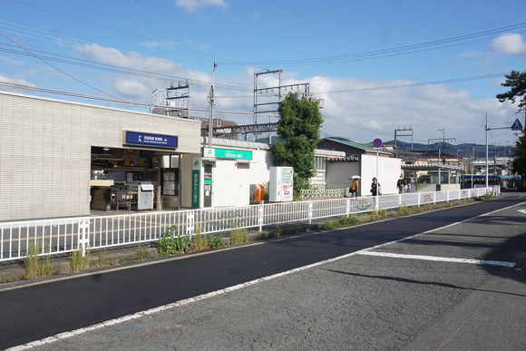 郡津駅前の道路工事 202609-1
