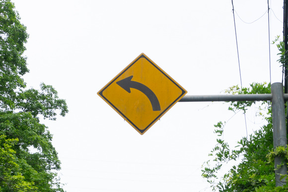 私市の国道168号線 標識 202405232