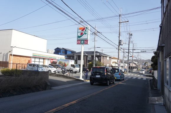 セブンイレブン 星田1丁目店-3