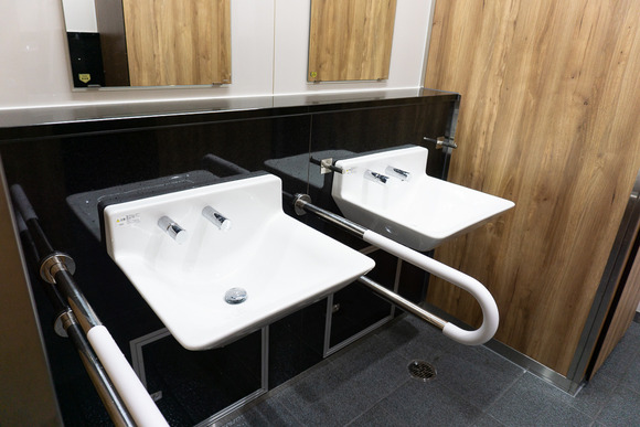 星田駅のトイレ 20250315-6