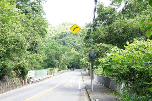 私市のカーブ 20240812-1