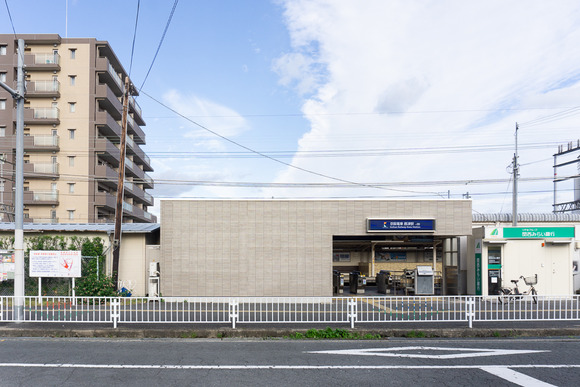 郡津駅の電柱 20241031-1