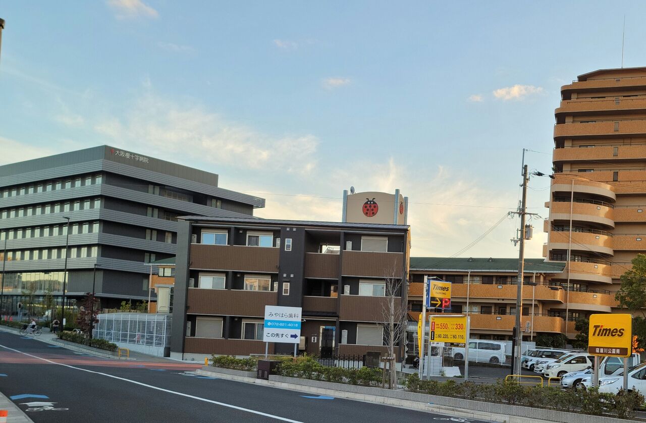 寝屋川市打上新町にコインパーキングの、タイムズ寝屋川公園南が出来てる。 第二京阪学研都市線紹介