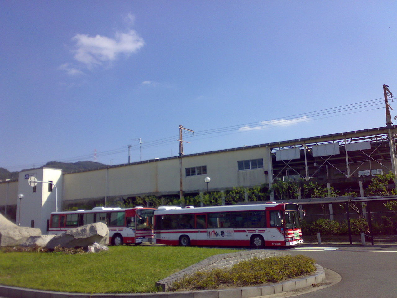 河内磐船駅前のある日 交野が原道草
