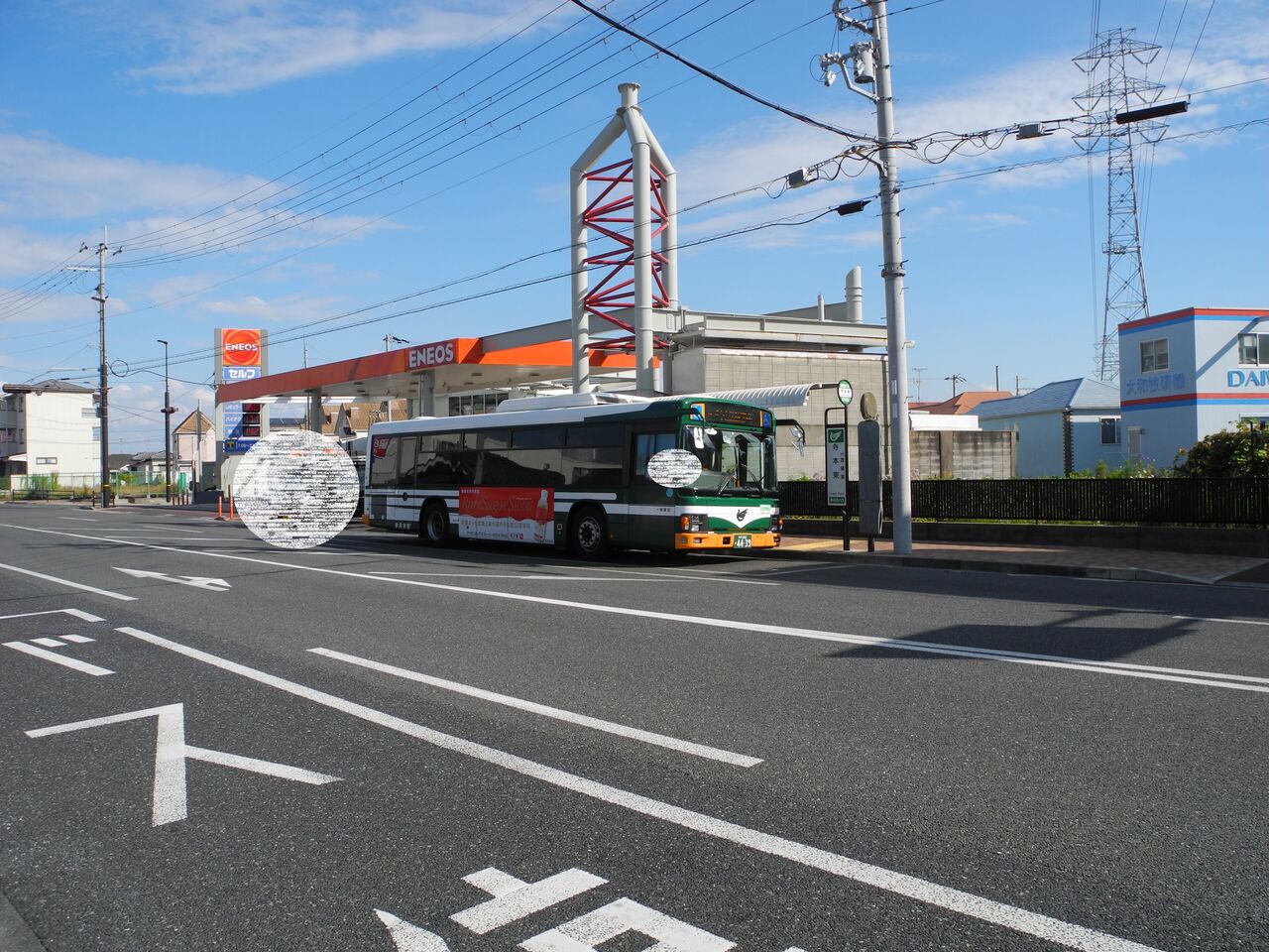 伊丹市営バス 寺本東にて（2022年） : 交野が原道草