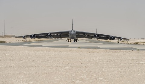 b-52-stratofortress-2430077_640