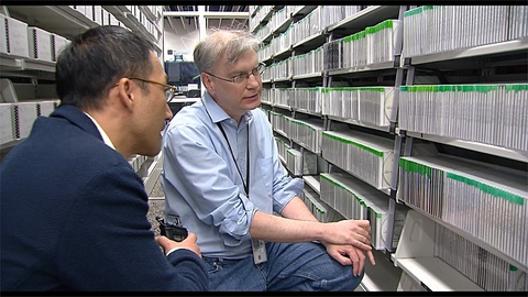 37E8C169-CF13-4A03-A882-02213F8E3E8E