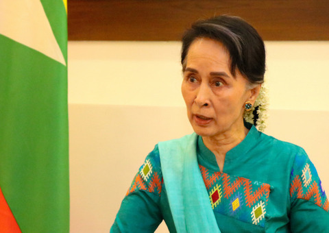 069828B6-3A17-4BAA-9899-29A8DFA67062