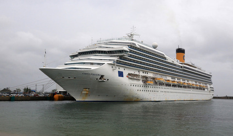 4DE9C450-EA0F-4E7E-8600-6CF6D6E6A2E9