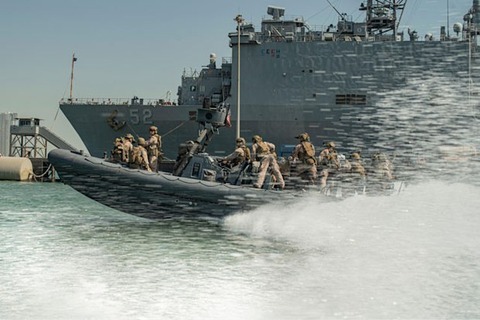 b559df30-cc35-4b4f-a304-3110ba179bf9