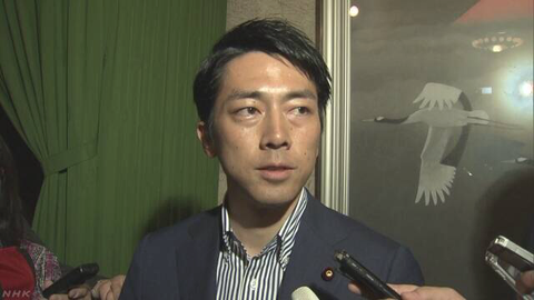 5B71A515-7C03-4D55-8EA7-7F6CD730BD8B