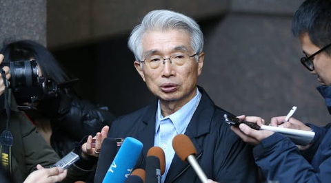 3A721664-3FE4-4B52-8829-82E896961854