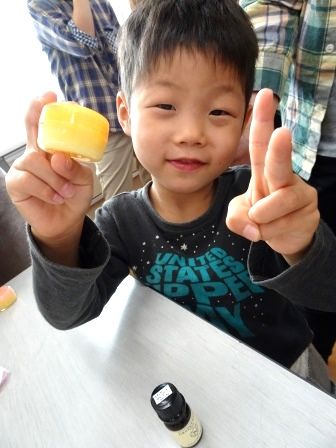 ママがハンドクリームを手作り 安心がほしいから もちろん蜜蝋は加賀のはちみつ屋 森のくまさん でget I I G A I N E 片山津温泉