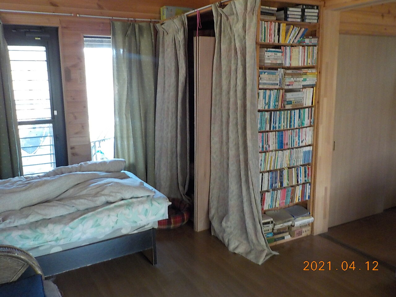 白州の杜からブログ お客が来ない古本カフェ 白州の杜