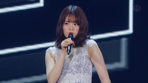 【画像】山崎怜奈、肩出しセクシーwwwwww