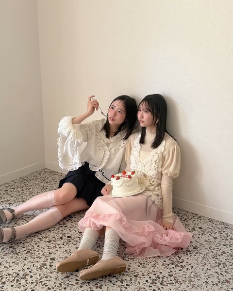 hinatadehammoc0-1995789878454616382-03