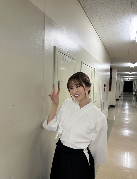 菅原咲月さん、お手手が汚れてしまうwwwwwwwwwww