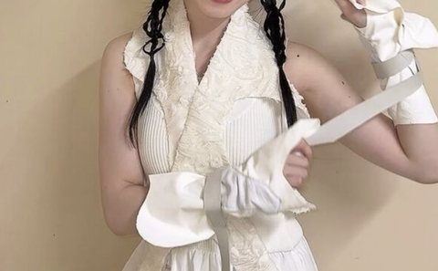 【朗報】Xでバズった石森璃花の三頭筋がこちらwwwwww