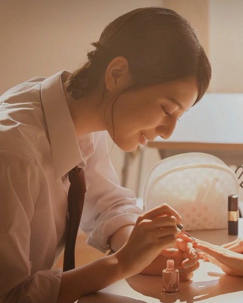 hinatadehammoc0-1984399135936741691-02