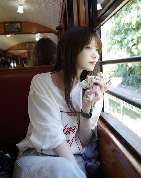 hinacha_____-2098020009180332521-01