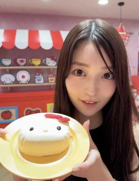 乃木坂OG、久しぶりの生足ショットにファン歓喜！！！