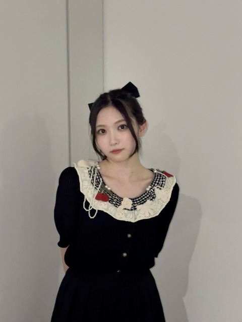 Nagisa_Huebsch-2099115216458178717-03