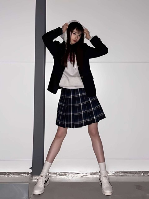 otakuzaka-1992968615122084241-01