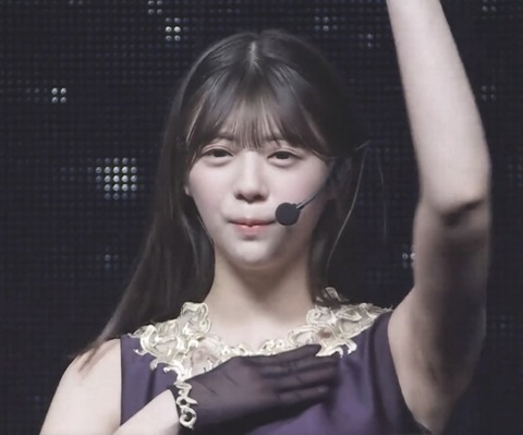 ライブの乃木坂46さん、ガチでナマ腋祭りだったwwwwww