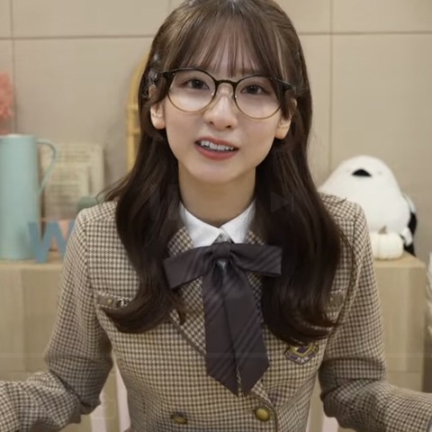 saaachannnn-1992921694579888222-01