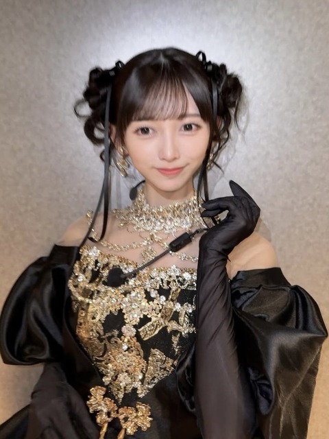 3001arukas-1994771723049472145-01