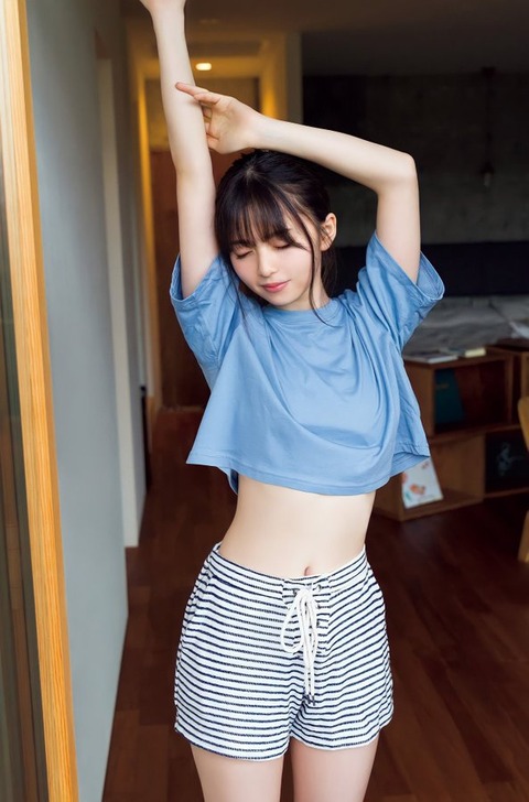 F886yjBbgAA1_U7