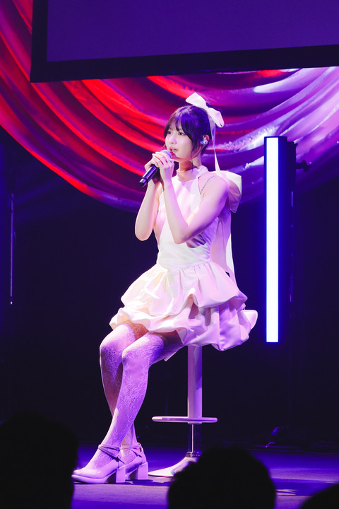 【画像】最新の中村麗乃、ガチで健康的な肉体が美しすぎる