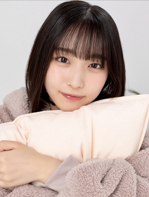 【画像】太もも…!!!! この大野愛実を見て我慢できる男ガチでいないwwww