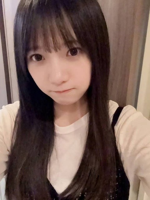 akuromiOfficial-2054897412637151550-01