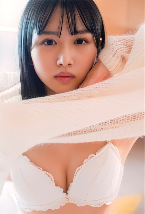 F6YUE8ebIAA5oDd