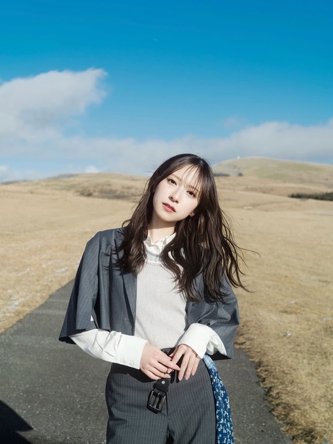 hinatadehammoc0-2012865227155706064-01