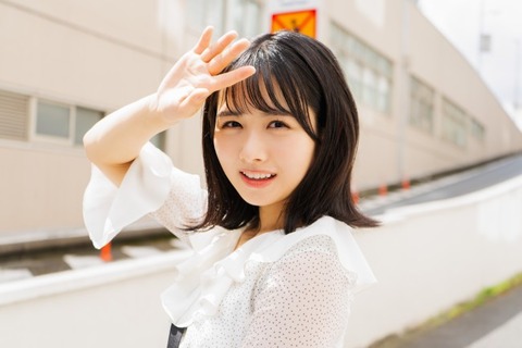 【速報】 上村ひなのの白ランジェリー、性
