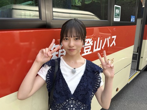 hinatazaka46-2096438991457550659-01