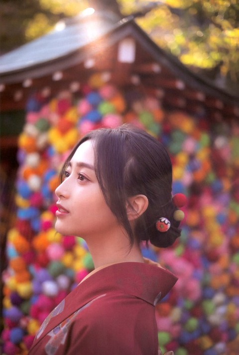 井上和さんの『うなじ』←これ見て怒張を我慢できる男いる？