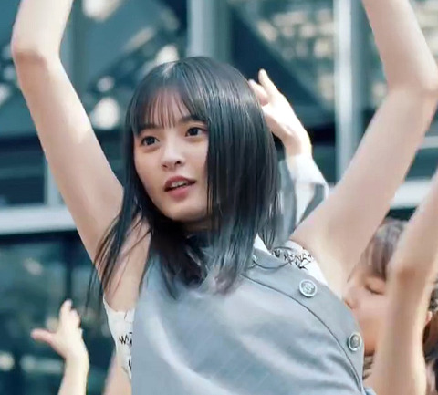 F5a86Ipa8AAgGo2