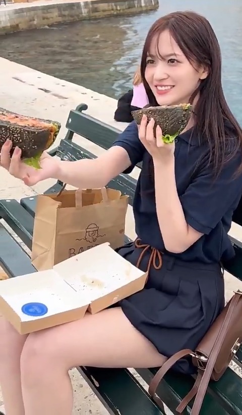 金川紗耶の『太もも』、これマジかよ・・・！！！！