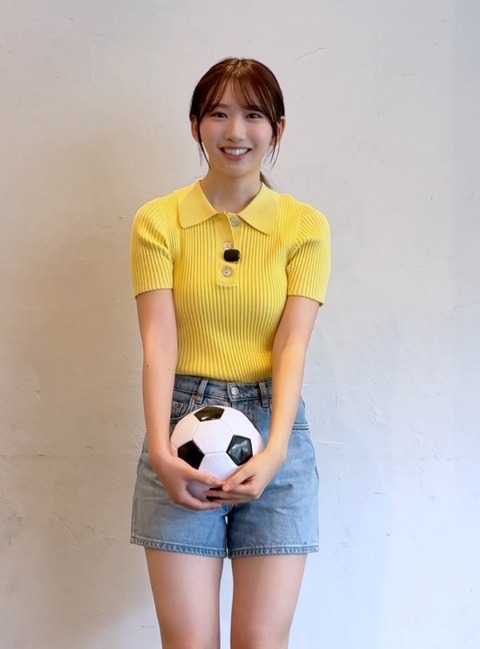 【速報】藤嶌果歩、色白もっちりの太ももwwwww