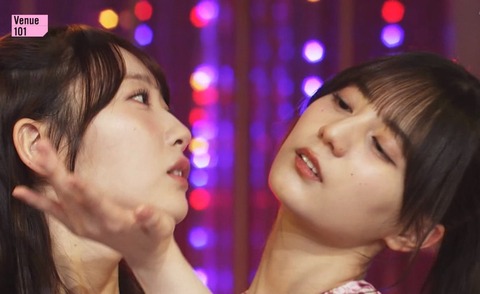 NHKに出演した日向坂46さん、性的に生々しすぎるwwwwww
