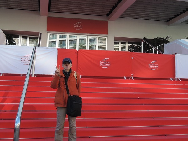 カンヌ国際映画祭会場前