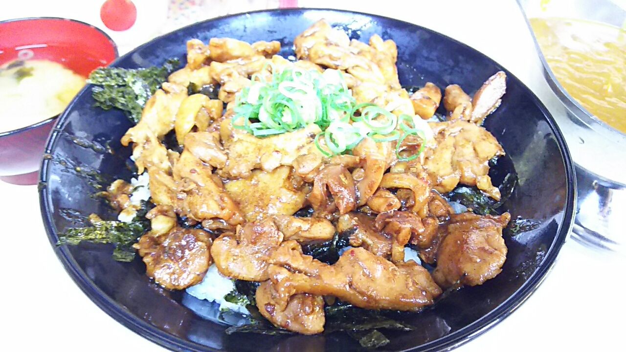 武内食堂 高松市内でかしわバター丼をガッツリ堪能 ホリーポッターとグルメなお部屋