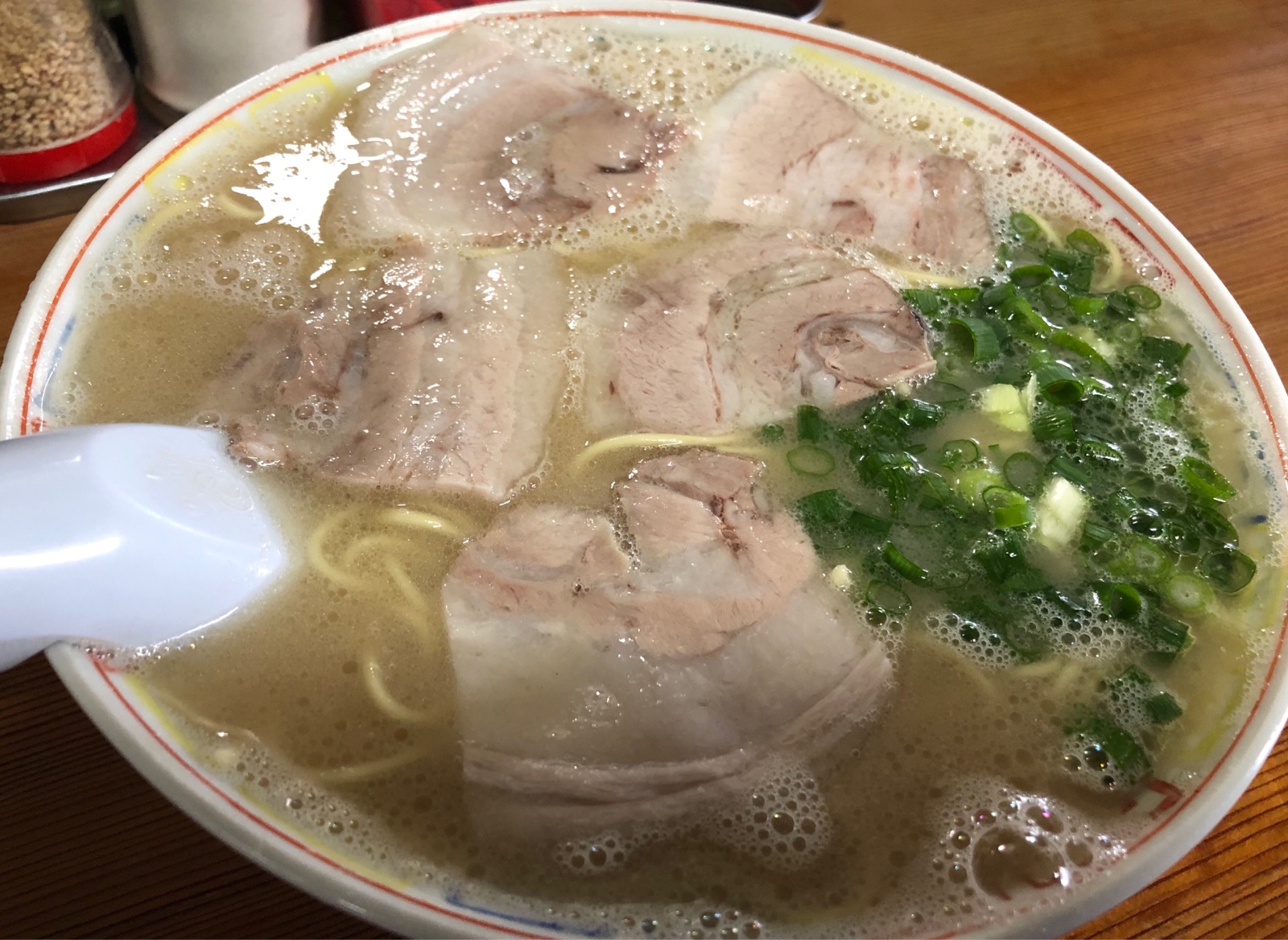 佐賀市諸富町の濃厚ド豚骨ラーメン 大臣閣 佐賀ラーメン ホリーポッターとグルメなお部屋