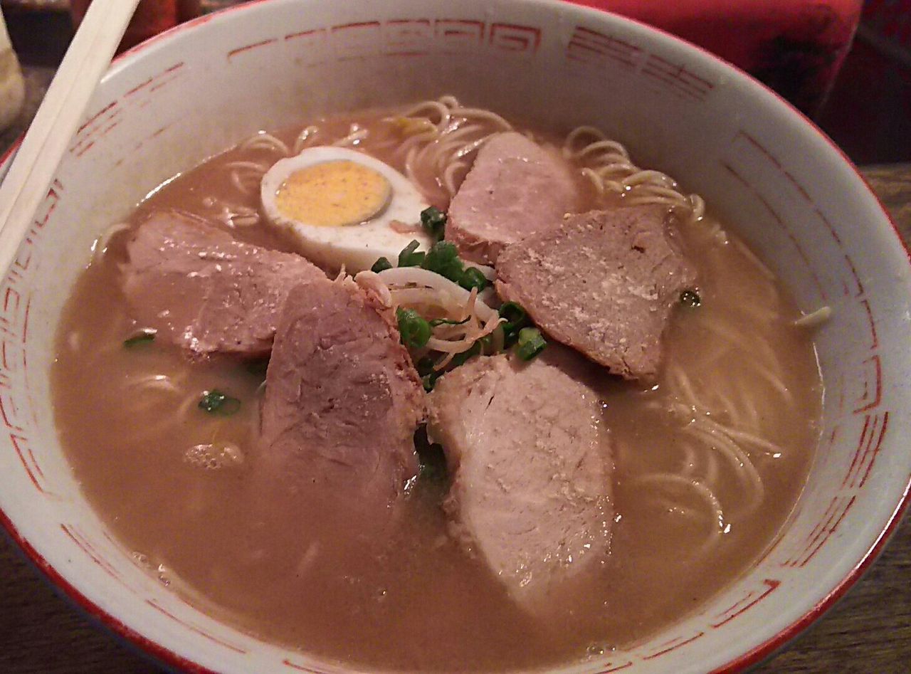 大在 大分市内の屋台で味わうド豚骨ラーメン 光栄軒 ホリーポッターとグルメなお部屋